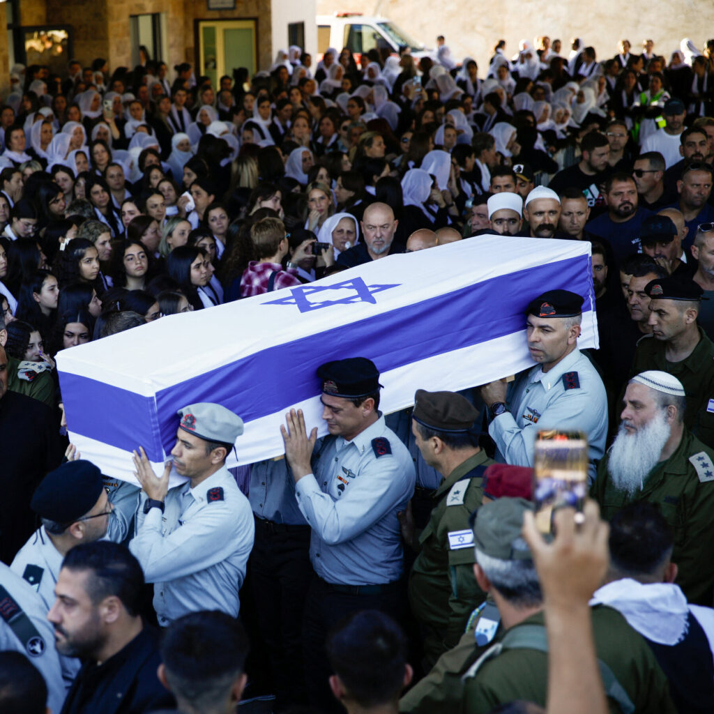 21hamas-fighting-1-mgcq-mediumSquareAt3X-v2