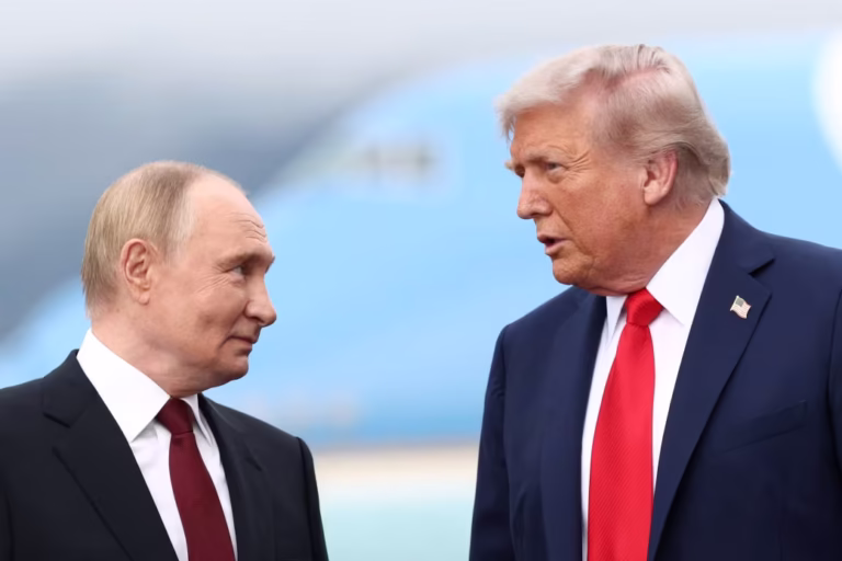 2025-08-15t193932z-124117945-rc2r7gaujvv0-rtrmadp-3-ukraine-crisis-summit-20250816155846201