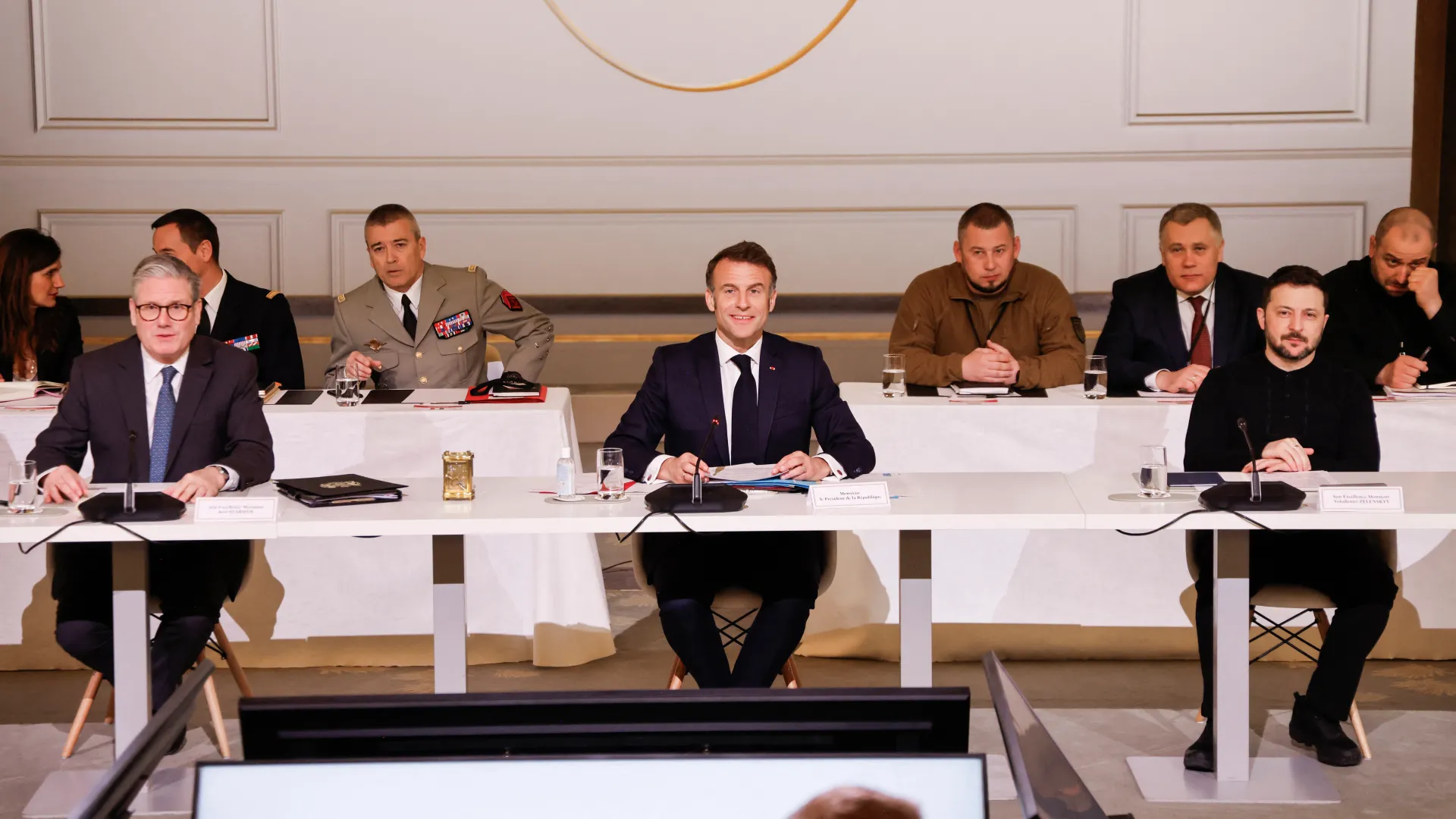 AFP__20250327__38366V7__v1__HighRes__FranceUkrainePoliticsDiplomacy-1743076953